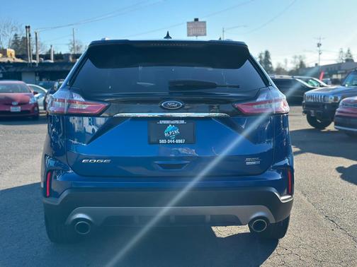 Atlas Blue Metallic 2020 Ford Edge SEL