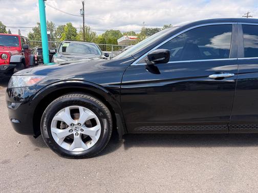 BLK 2012 Honda Crosstour EX