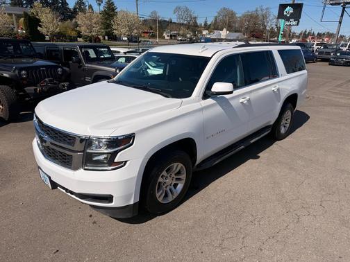 2017 Chevrolet Suburban LT