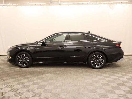 Black 2024 Hyundai SONATA SEL