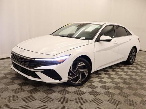 2025 Hyundai ELANTRA HEV Limited