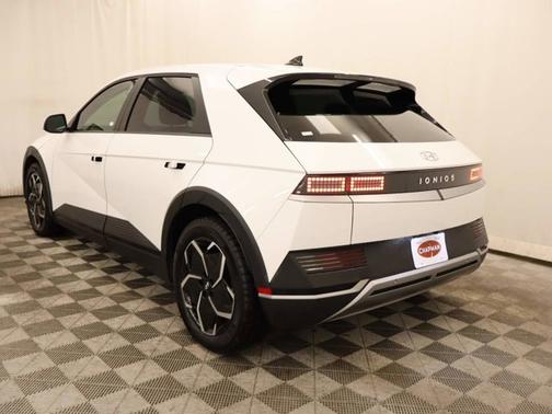 White 2024 Hyundai IONIQ 5 SEL