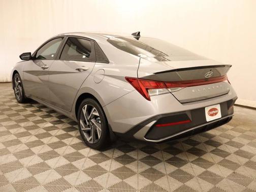 2025 Hyundai ELANTRA HEV SEL Sport