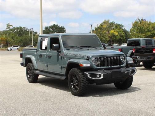 2025 Jeep Gladiator High Tide