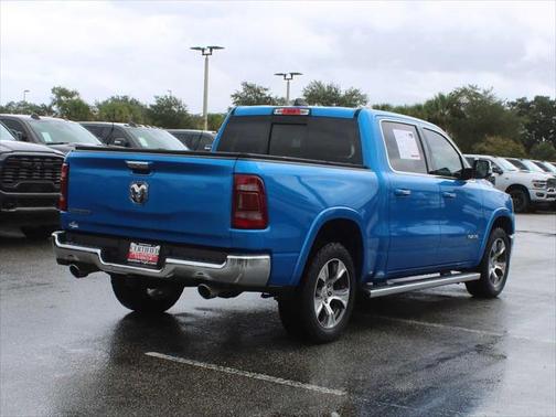 Hydro Blue Pearl Coat 2022 RAM 1500 Laramie Crew Cab 4x2 57' Box