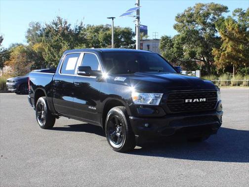 2022 RAM 1500 Big Horn Crew Cab 4x2 57' Box
