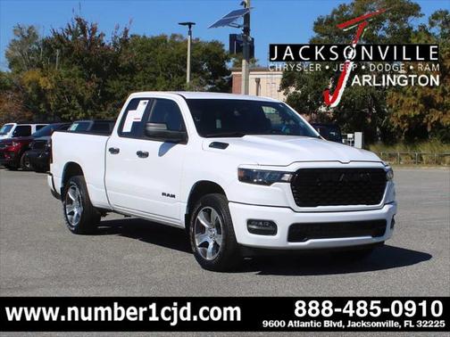 2025 RAM 1500 Tradesman Quad Cab 4x2 64' Box