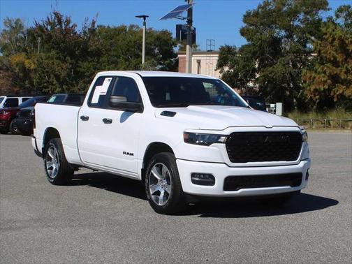 2025 RAM 1500 Tradesman Quad Cab 4x2 64' Box