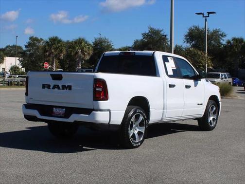 2025 RAM 1500 Tradesman Quad Cab 4x2 64' Box