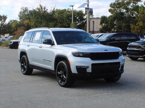 2025 Jeep Grand Cherokee L Limited 4x4