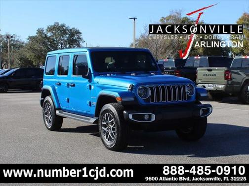 2024 Jeep Wrangler 4-Door Sahara 4x4