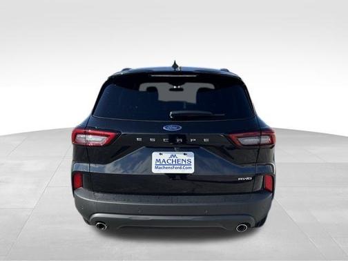Black Metallic 2026 Ford Escape ST-Line