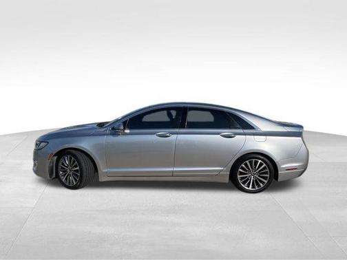 2020 Lincoln MKZ Standard