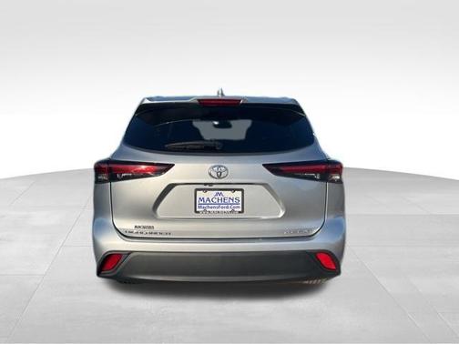 2024 Toyota Highlander