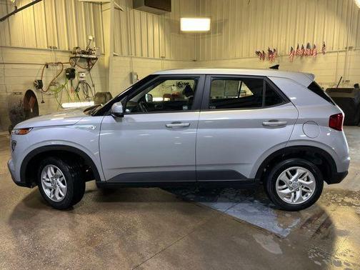 Stellar Silver 2021 Hyundai VENUE SE