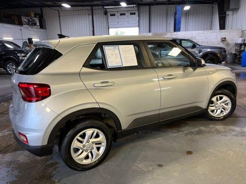 Stellar Silver 2021 Hyundai VENUE SE