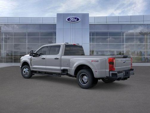 2026 Ford F-350 XLT
