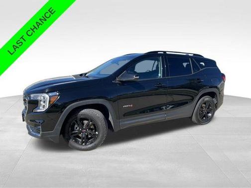 2023 GMC Terrain AT4