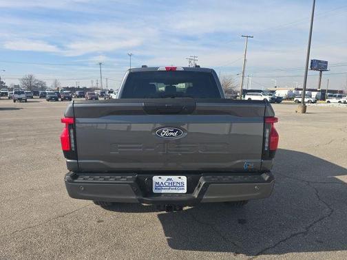 2025 Ford F-150 Lightning Flash