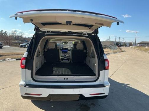 2020 Lincoln Navigator L Reserve