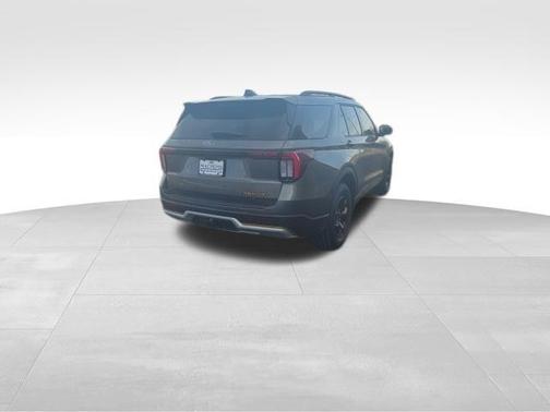 Carbonized Gray 2026 Ford Explorer Tremor