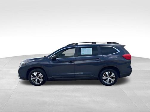 Crimson Red Pearl 2023 Subaru Outback Limited XT