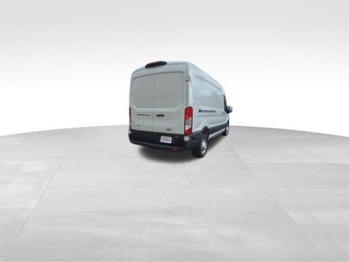 2026 Ford Transit-250 148 WB Medium Roof Cargo