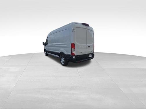 2026 Ford Transit-250 148 WB Medium Roof Cargo