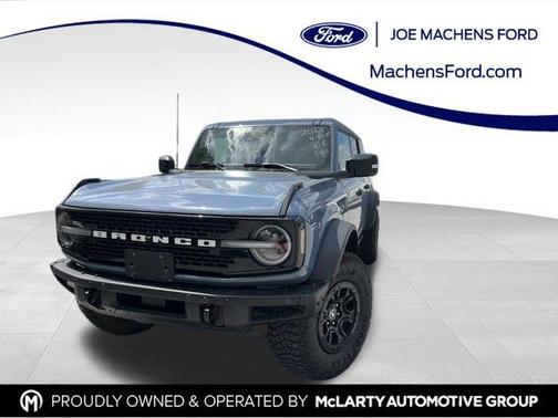 Azure Gray Metallic 2024 Ford Bronco Wildtrak