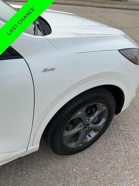 2023 Ford Escape ST-Line Select