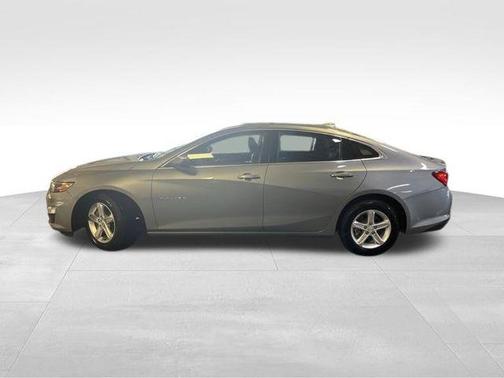 Sterling Gray Metallic 2024 Chevrolet Malibu LT