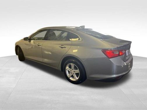 Sterling Gray Metallic 2024 Chevrolet Malibu LT