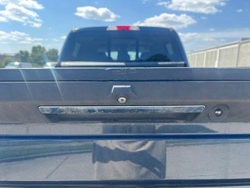 Blue 2019 Ford F-250 Lariat