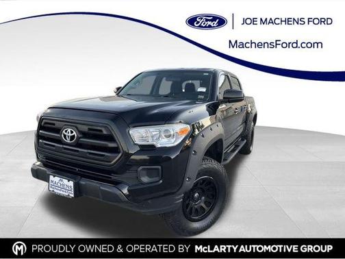 2017 Toyota Tacoma SR