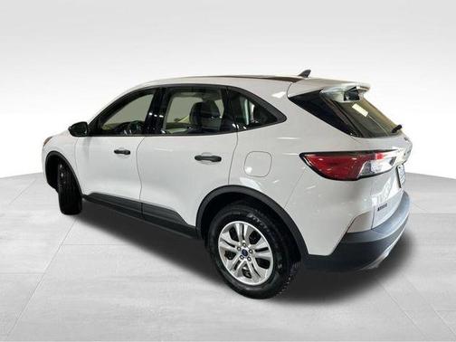 Oxford White 2022 Ford Escape S