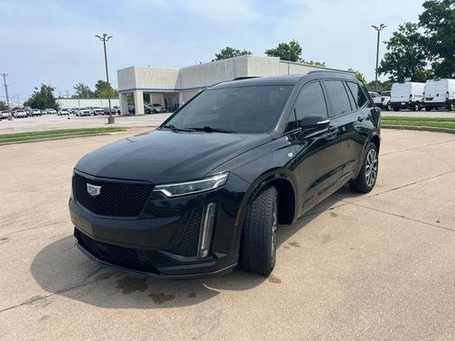 Stellar Black Metallic 2021 Cadillac XT6 Sport AWD