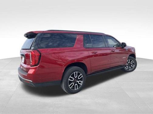 2024 GMC Yukon XL AT4