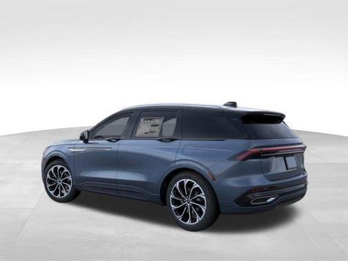 Blue Metallic 2026 Lincoln Nautilus Reserve
