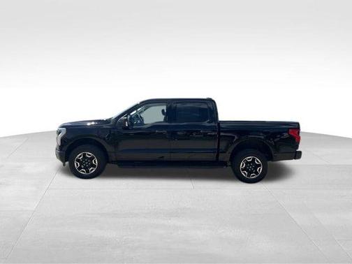 2023 Ford F-150 Lightning XLT