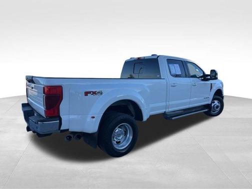 2022 Ford F-350 Lariat Super Duty