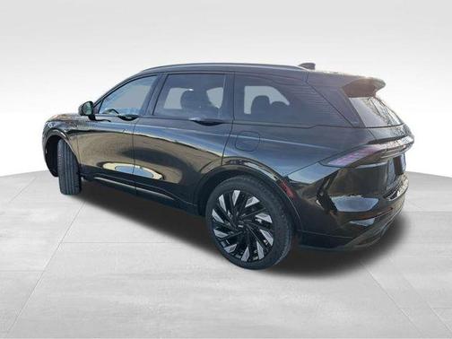 2025 Lincoln Nautilus Reserve