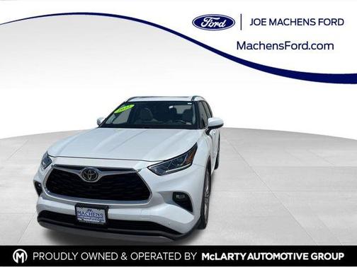 2022 Toyota Highlander Platinum