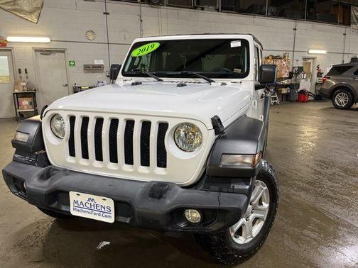 Bright White Clearcoat 2019 Jeep Wrangler Unlimited Sport