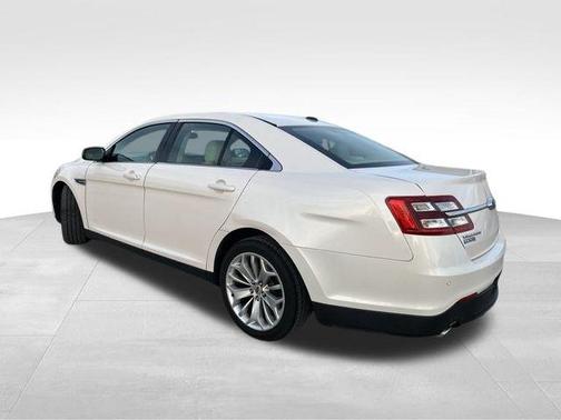 2019 Ford Taurus Limited