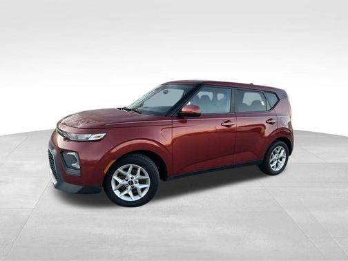 Mars Orange 2022 Kia Soul LX