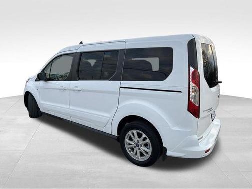 2022 Ford Transit Connect XLT
