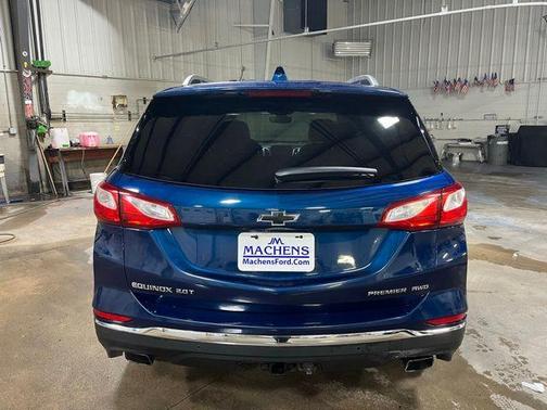 Pacific Blue Metallic 2020 Chevrolet Equinox Premier w/2LZ