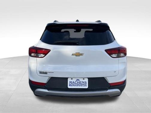 Summit White 2023 Chevrolet Trailblazer LT