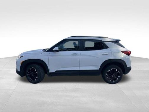 Summit White 2023 Chevrolet Trailblazer LT