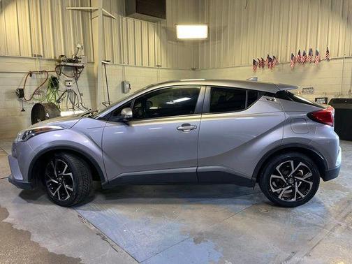 Silver 2018 Toyota C-HR XLE